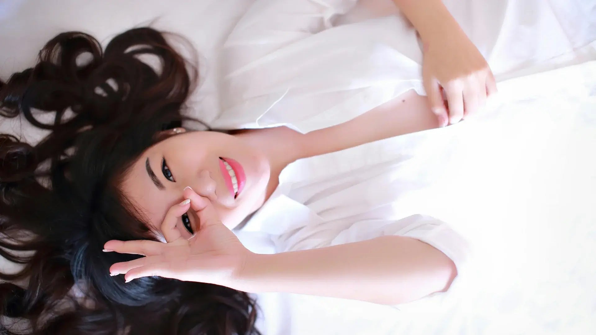 Load video: Watch the Keratherapy Transformation